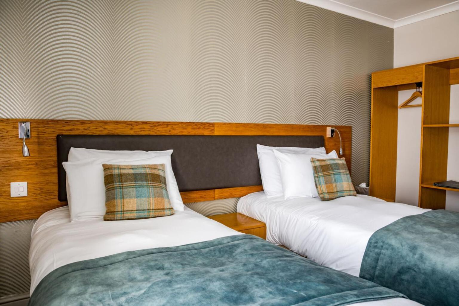 The Goddard Arms Hotell Swindon Eksteriør bilde