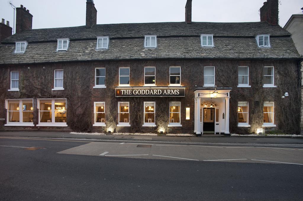 The Goddard Arms Hotell Swindon Eksteriør bilde
